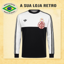 camisa retrô Internacional goleiro logo preta e branca 1980.