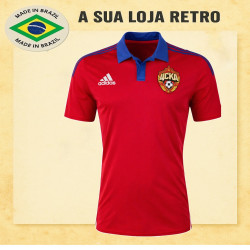 Camisa retrô CSKA Moscow logo.
