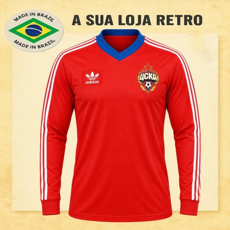 Camisa retrô CSKA Moscow logo.